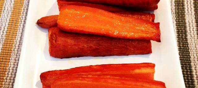 Meatless Monday – Easy Roasted Carrots