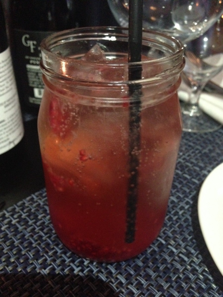 Muddled Raspberry Mocktail - Food & Wine Chickie Insider