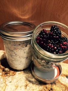 Blackberry Oatmeal in a Jar