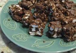 Chocolate, Peanut and Marshmallow Squares