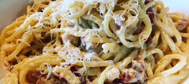 Pancetta and Sundried Tomato Creamy Spaghetti